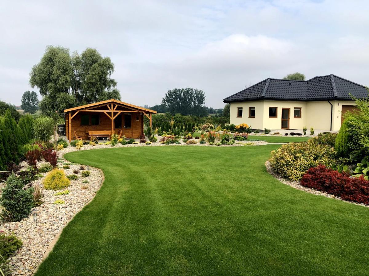 Zajazd Gosciniec Nowosiolki-Kolonia Exterior foto